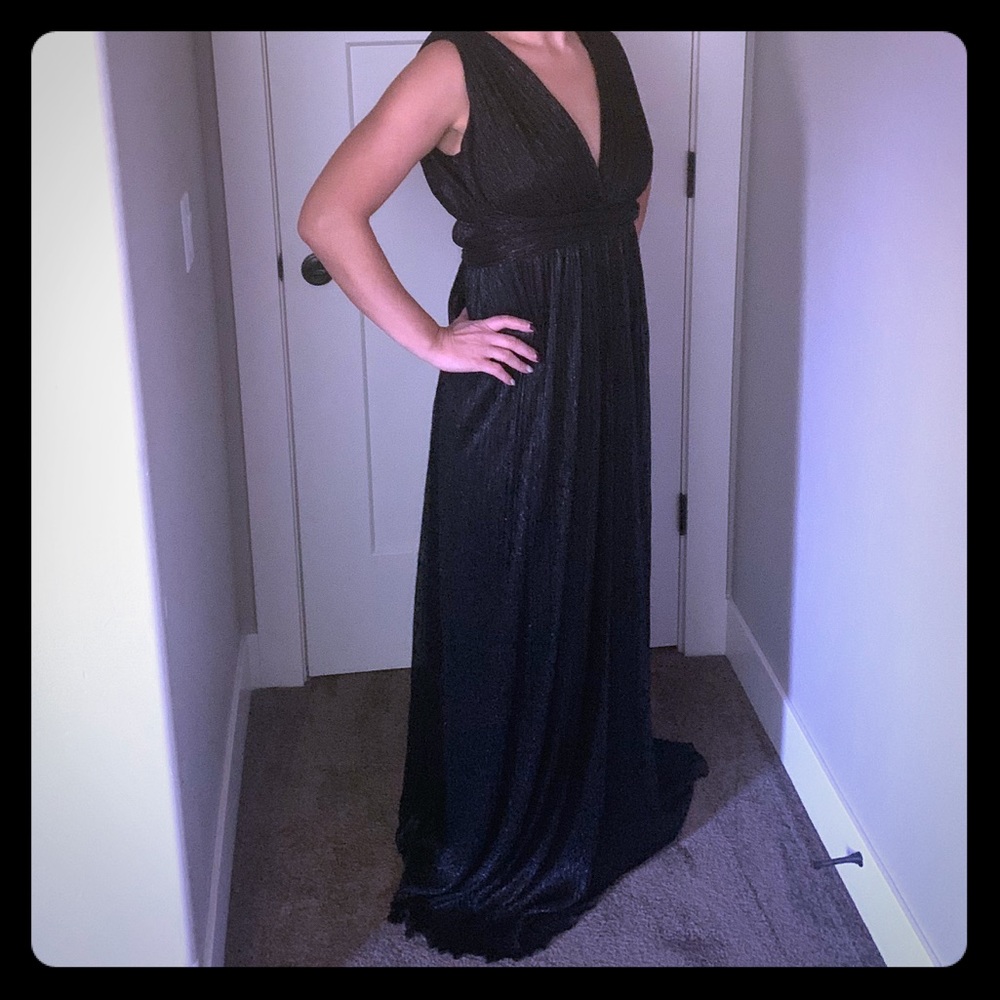 Dress - Picture 1 of 2